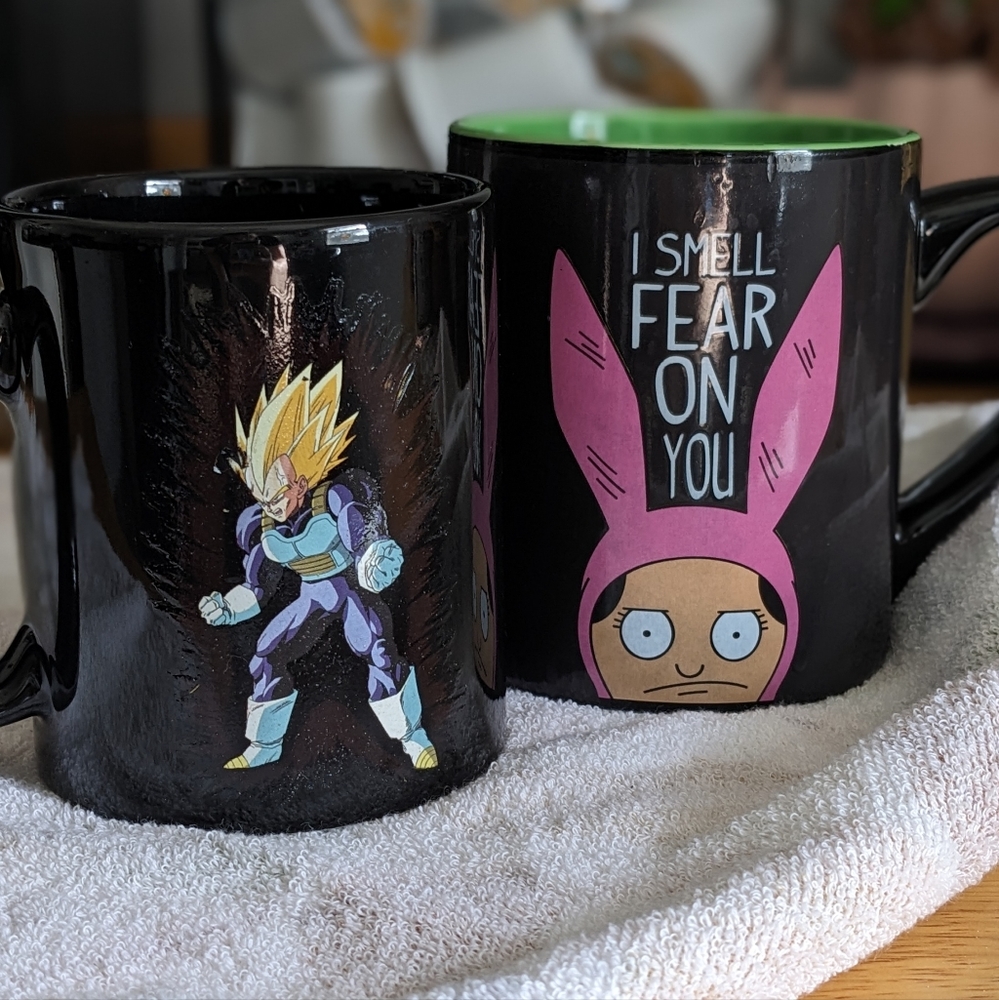 Bundle (2) Color Changing Mugs Bob's Burger & DBZ